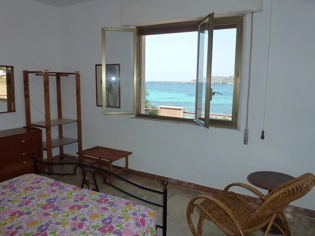 Villa Sul Mare Favignana 0*,  Italy