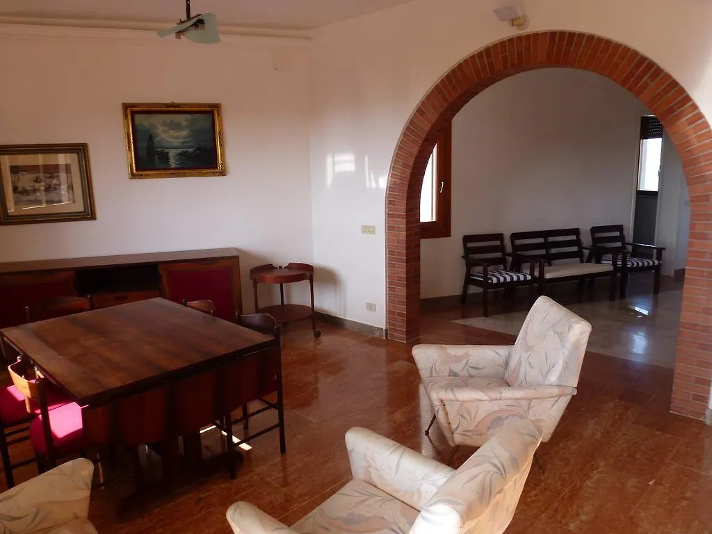 Villa sul Mare Favignana 0*,