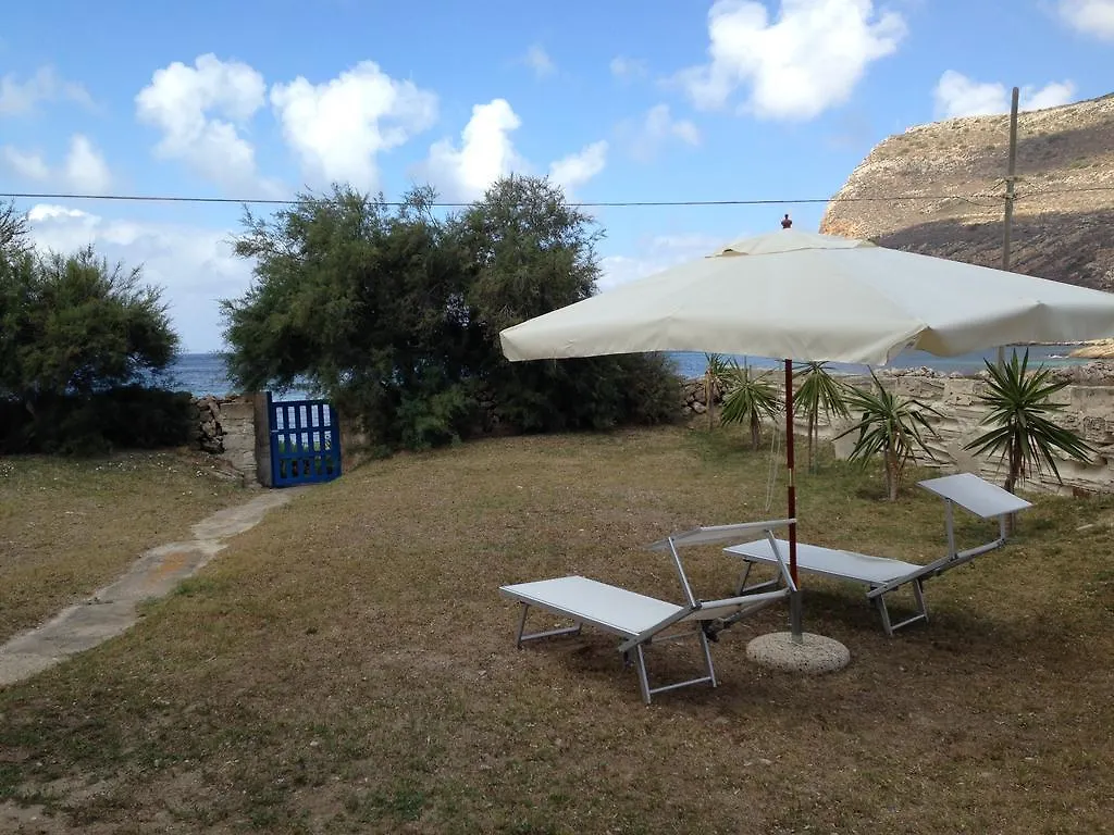 Villa Sul Mare Favignana 0*,  Italy